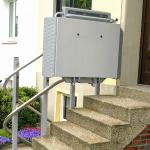 Plattformlift Außen Reihenhaus
